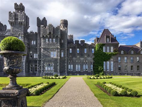 luxury private tours of ireland.